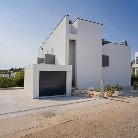 Modern, 2 Bedroom Apartment Hvar Town Bagian luar foto